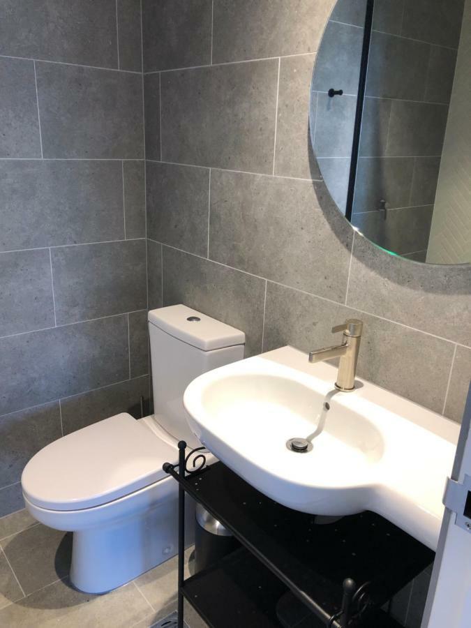 Q Squared Serviced Apartments Melburne Exterior foto