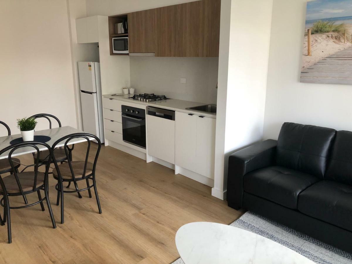 Q Squared Serviced Apartments Melburne Exterior foto