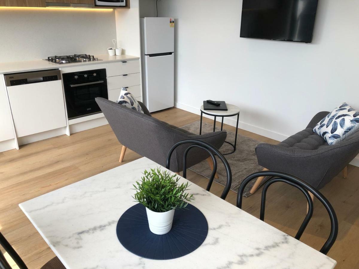 Q Squared Serviced Apartments Melburne Exterior foto
