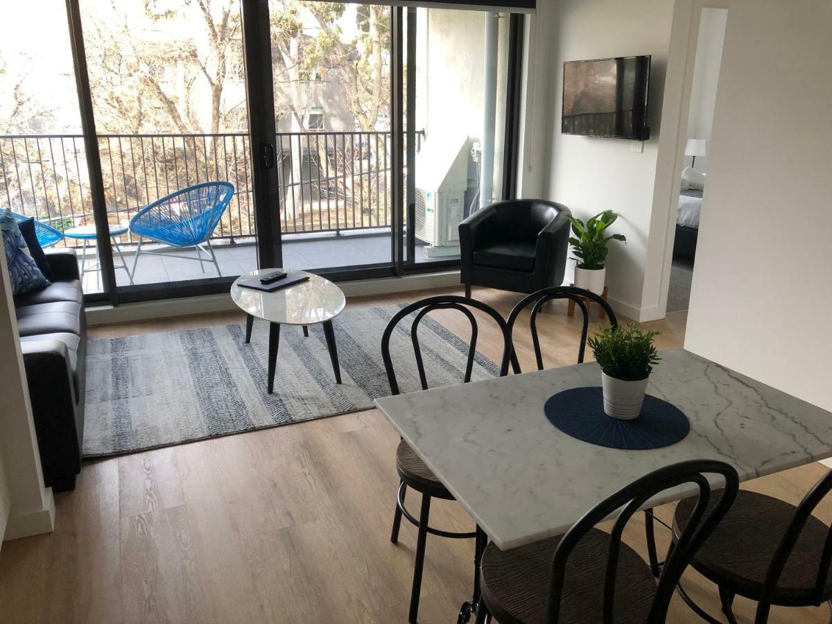 Q Squared Serviced Apartments Melburne Exterior foto